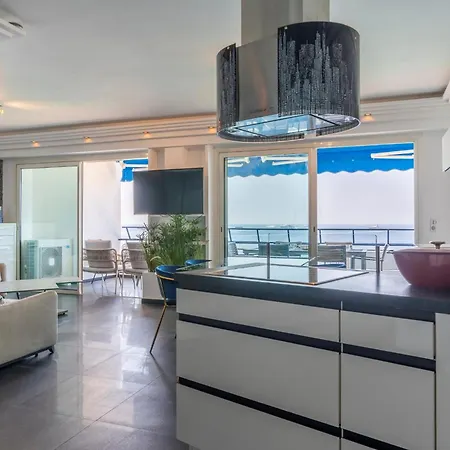 Lejlighed Spacious With Sea View In *